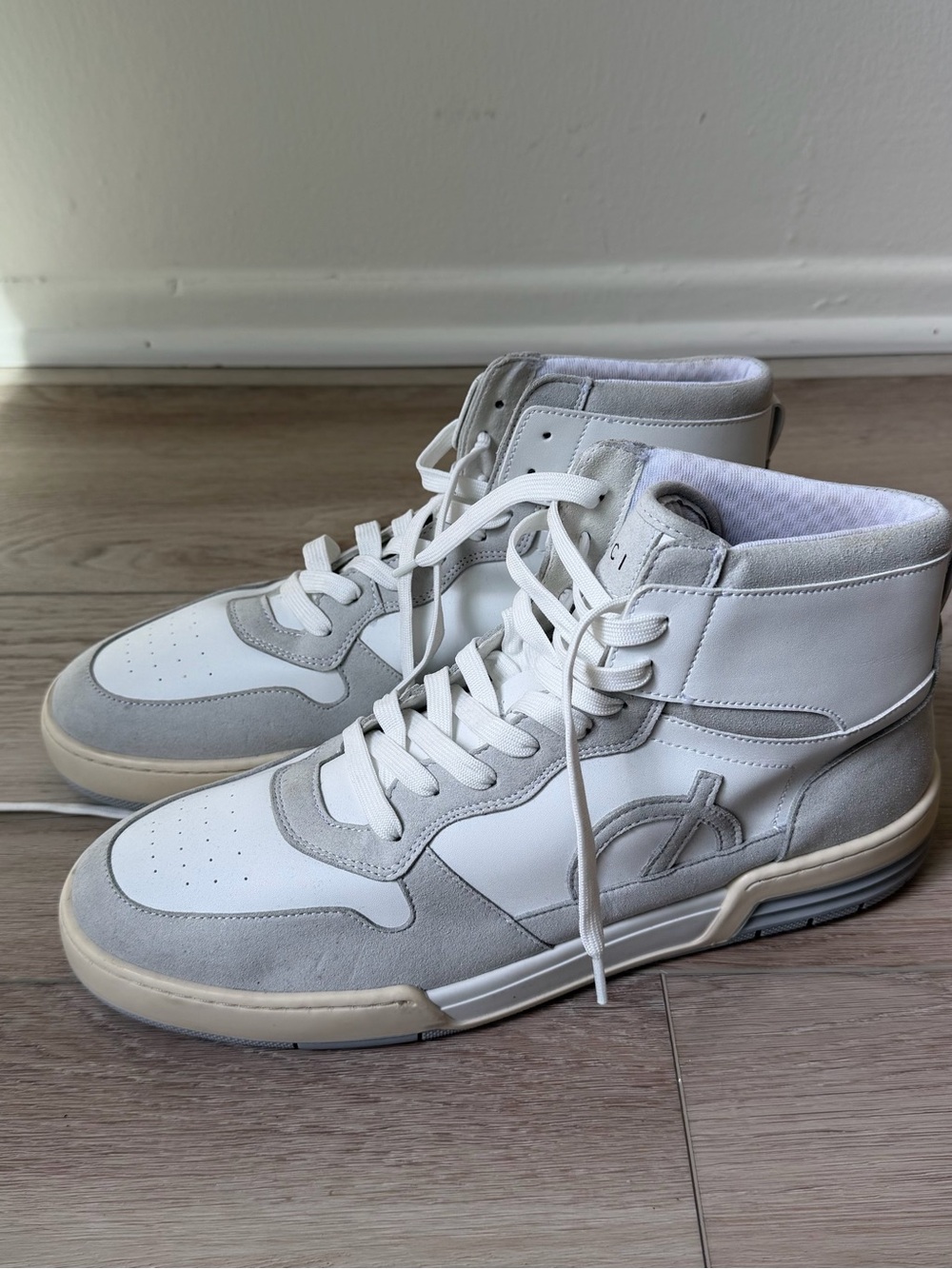 Loci ATOM HI sneakers